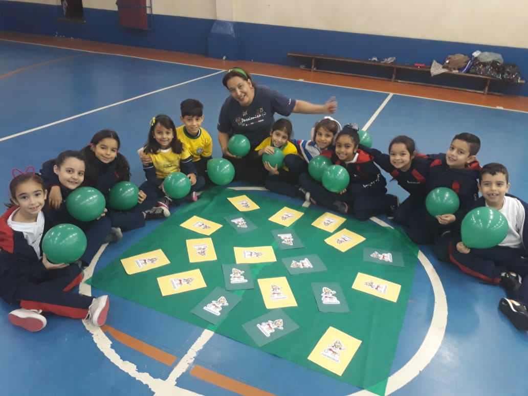 Jogo da Memória - Mascotes da copa do mundo - Educação Física