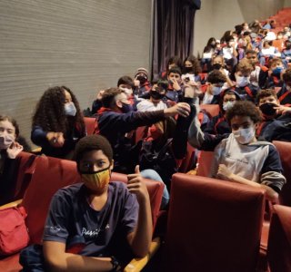 2022 - Saída cultural: Teatro Dom Quixote - 7º Ano A, B e C