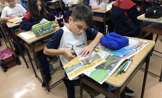 2019 - First ENGLISH Activity using the Joca Newspaper! 5th grade C 
